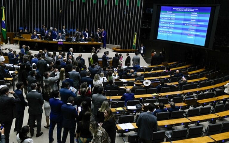 Congresso Manteve Veto De Bolsonaro Sobre As Fake News Misto Brasil