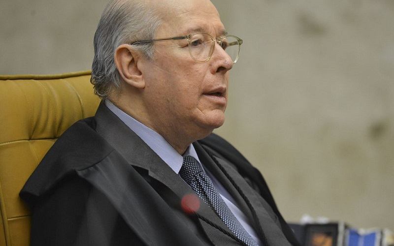 Voto de Celso de Mello é pela presença de Bolsonaro em interrogatório