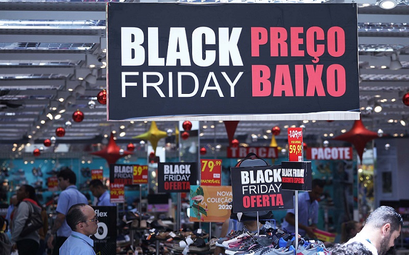 Promoções prometem descontos de até 80% na black Friday