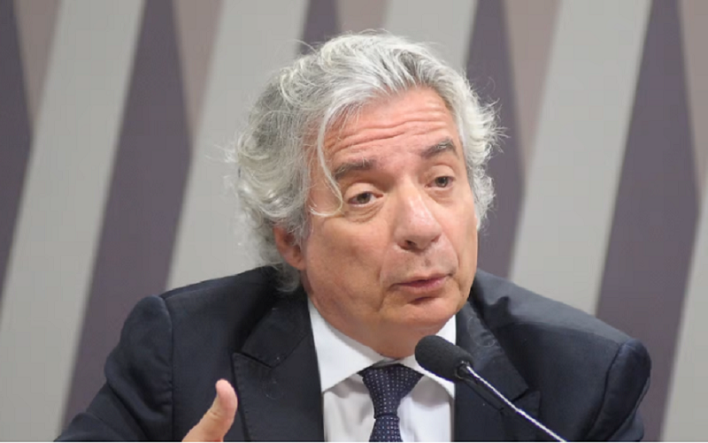 Lobista desiste da presidência da Petrobras