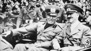 Hitler e Mussolini Misto Brasília