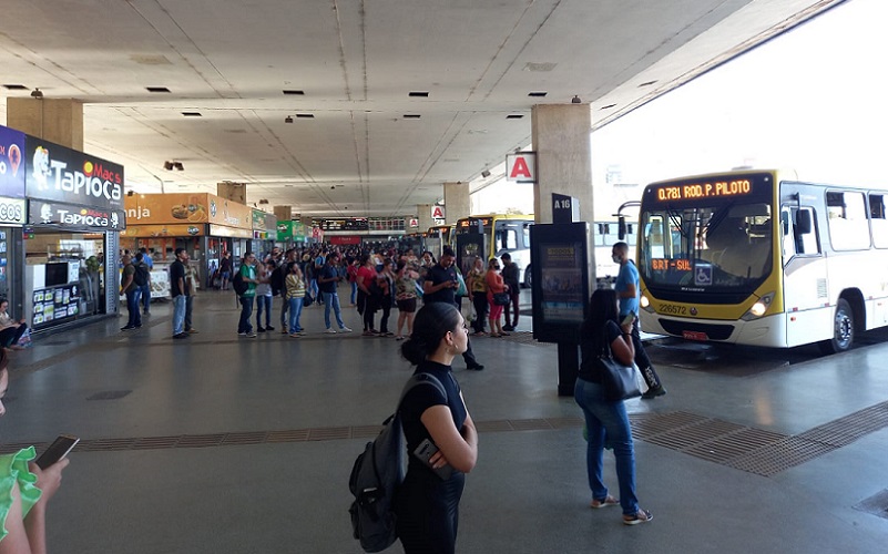 Ônibus urbano Rodoviária do Plano Piloto DF Misto Brasília