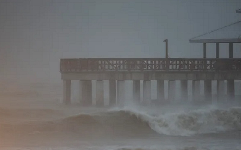 Veja as imagens dramáticas do furacão Ian que chegou na Flórida