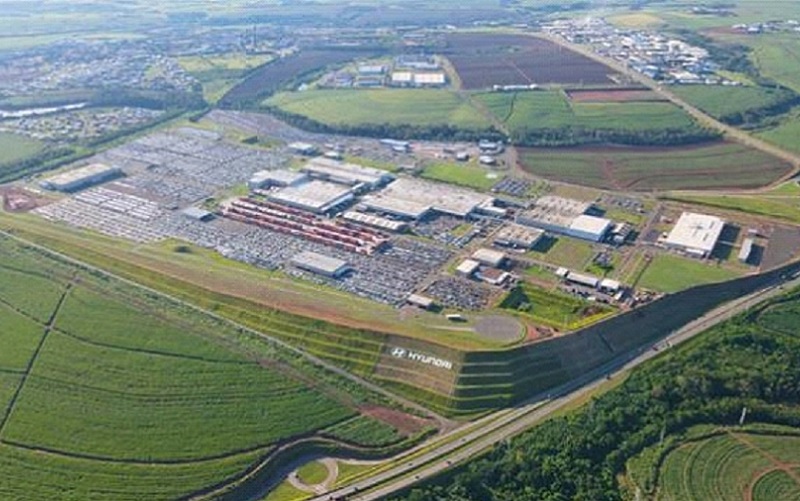 Montadora inaugura maior fábrica de carro da América Latina