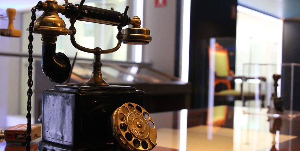 Telefone antigo Museu da Bolsa do Brasil Misto Brasília