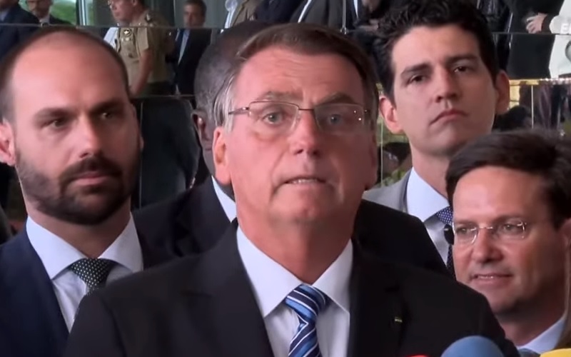 Jair Bolsonaro presidente declaração Misto Brasília