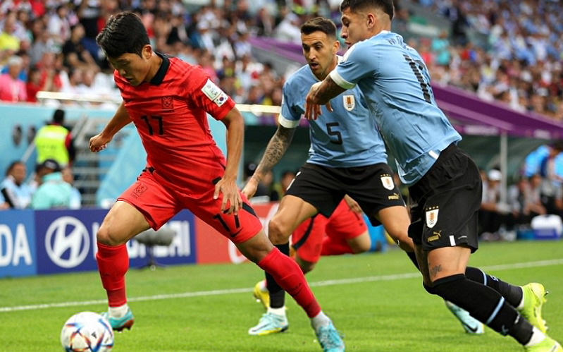 Uruguai empata com a Coreia do Sul em jogo tecnicamente fraco