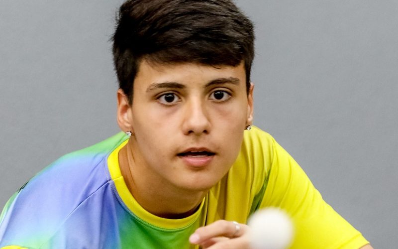 Pedro Costa Oliveira, que recebe o Bolsa Atleta, está na 11ª posição no ranking nacional do tênis de mês/Paulo H. Carvalho