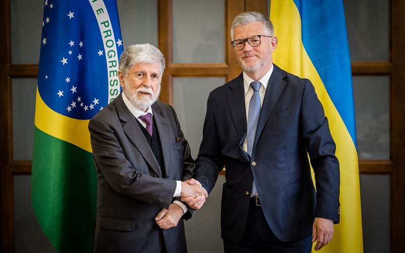 Ricardo Amorim e Andrij Melnyk Ucrânia Misto Brasília
