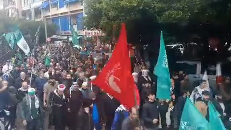 Milhares de pessoas assistiram o funeral de líder do Hamas