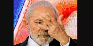 Lula da Silva presidente dedos Misto Brasil