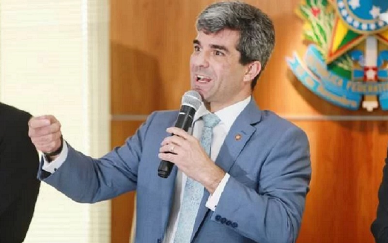 Morre o advogado Juliano Costa Couto, ex-presidente da OAB-DF