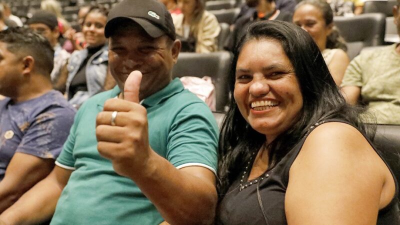 Marilene da Silva e Rodrigo dos Santos no ensaio geral para o casamento comunitário/Lúcio Bernardo Jr./Agência Brasília