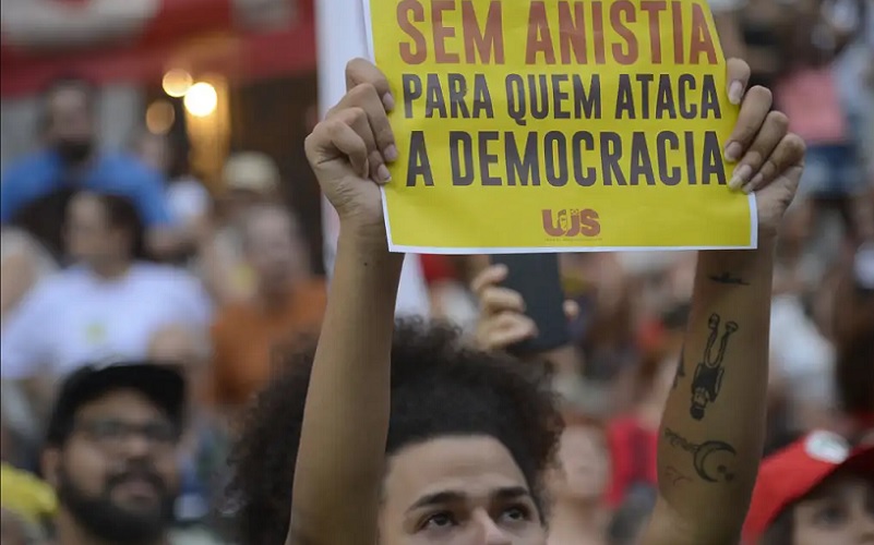 Democracia manifestação Misto Brasil