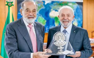 Lula da Silva Carlos Slim encontro Misto Brasil